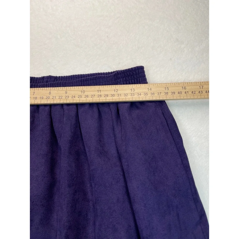 BonWorth Skirt Suit Set M Purple Floral Embroidered Faux Suede VTG Granny‎ Artsy